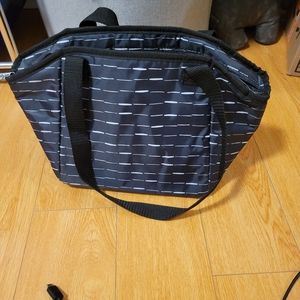 Lunch tote thirty one